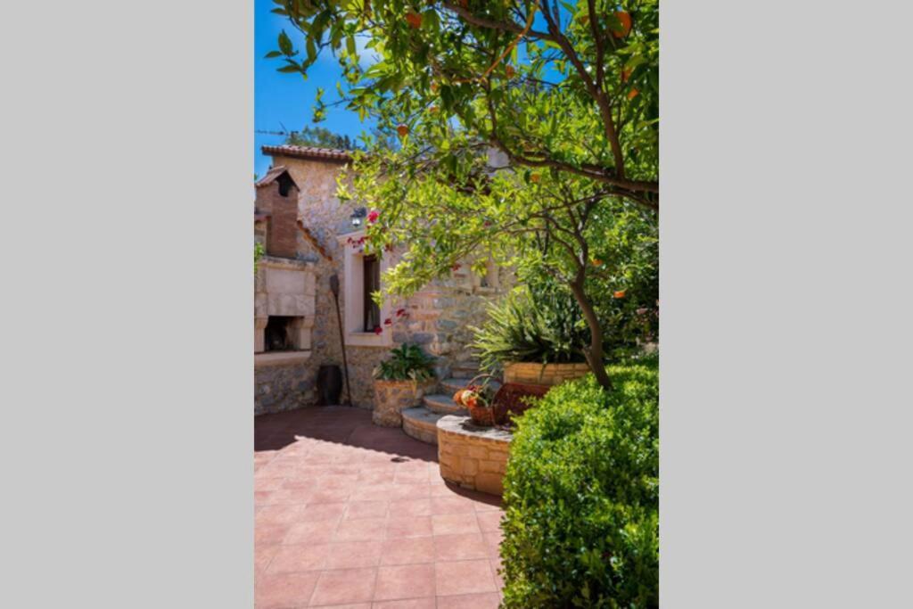 Marigoula House Villa Pombia Exterior photo